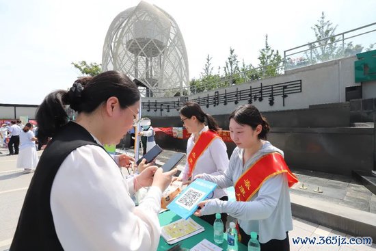 泰康东谈主寿江苏分公司开展“消保道理问答”